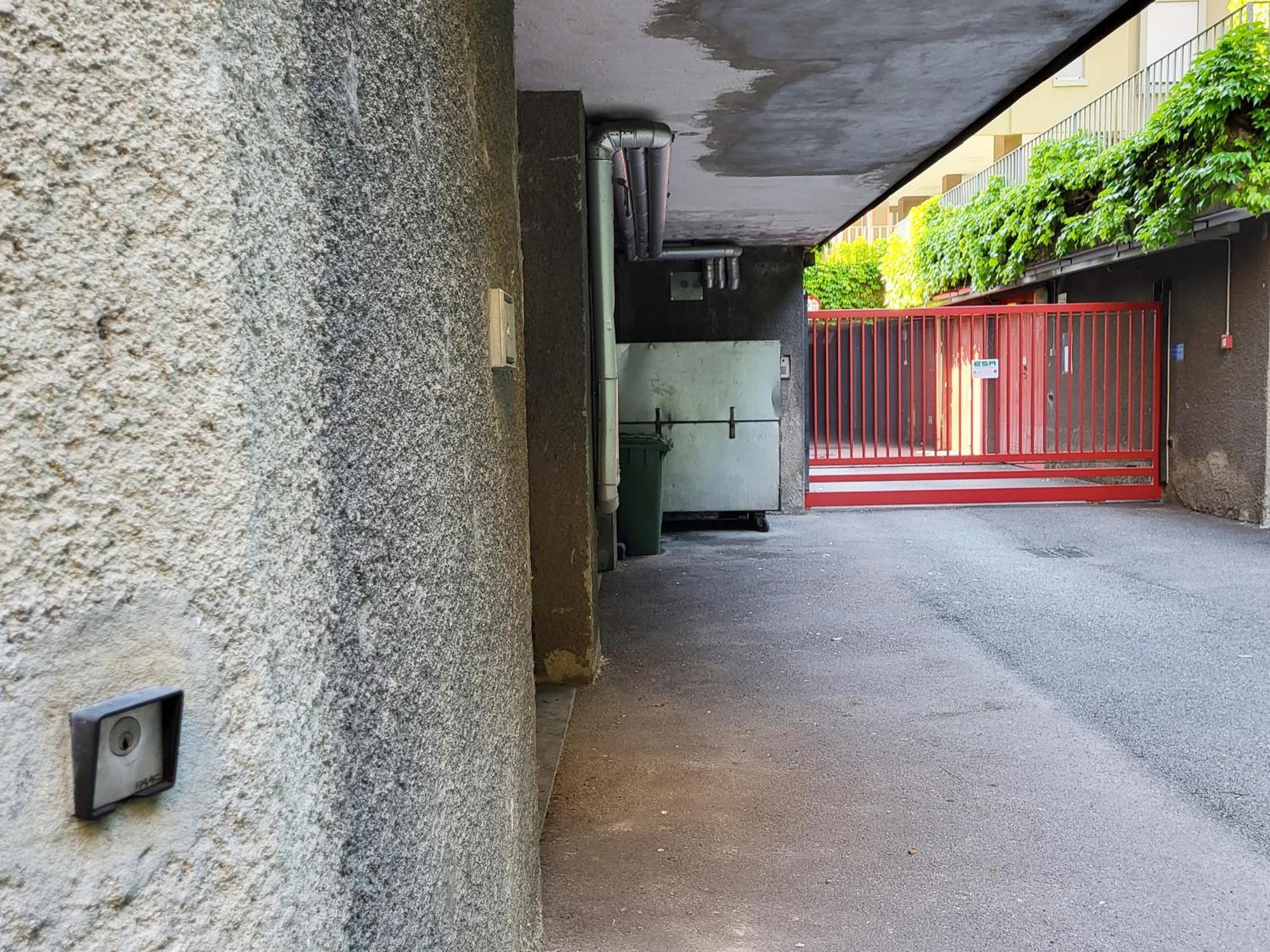 Casa Lariana Apartment Lecco Luaran gambar